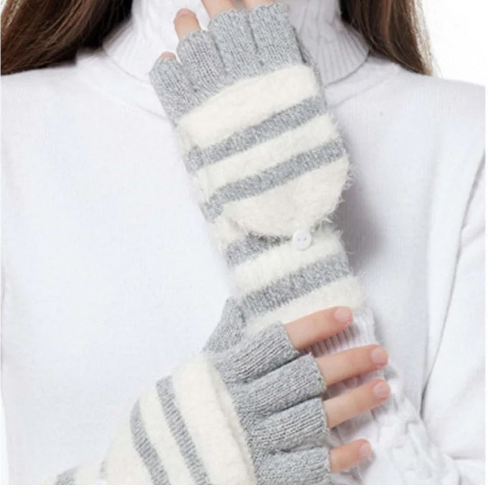Women’s Cream Grey Striped Eyelash Knit Convertible Fingerless Gloves Mittens